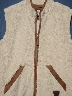 Legendary Whitetails Cream Sherpa Vest with Brown Trim